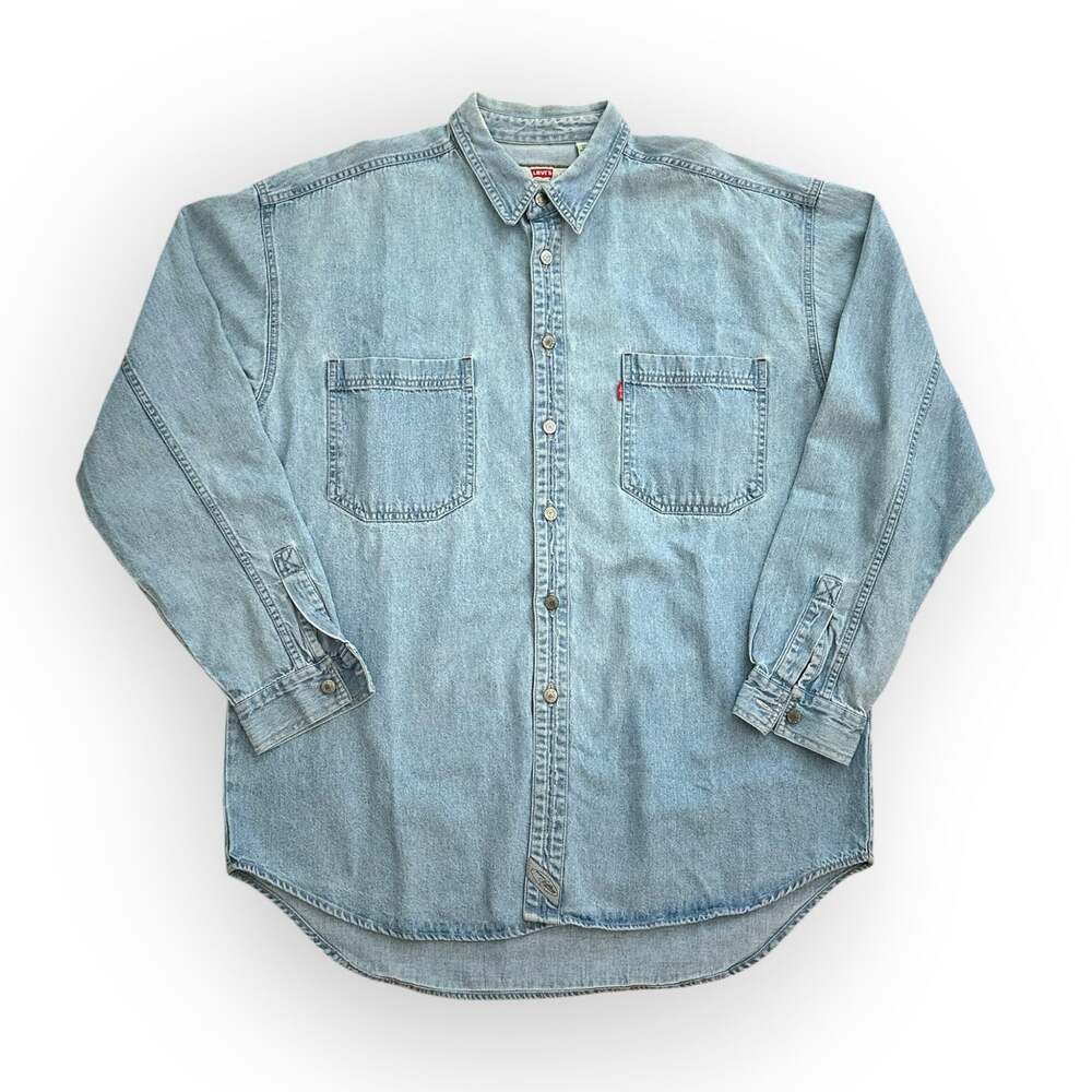 Vintage 90s Levi’s Light Wash Denim Shirt Western Workwear Red Tab Large